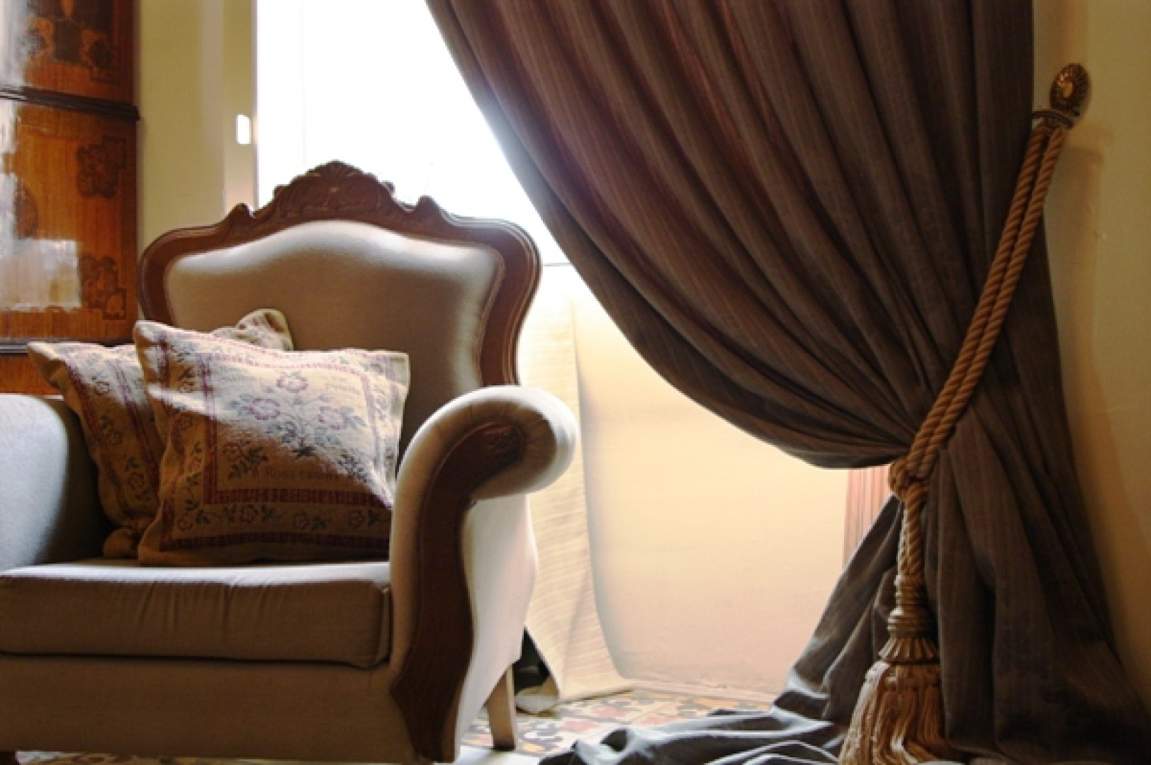 Bohemian Style Palazzo with a Roof Terrace