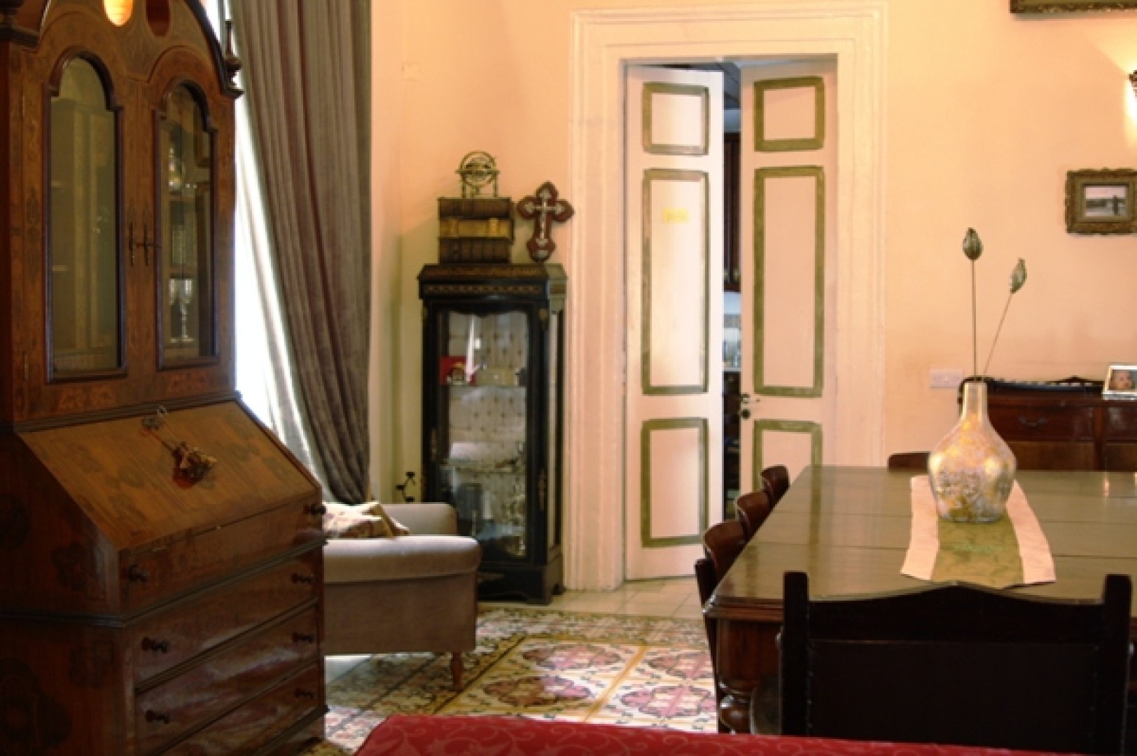 Bohemian Style Palazzo with a Roof Terrace