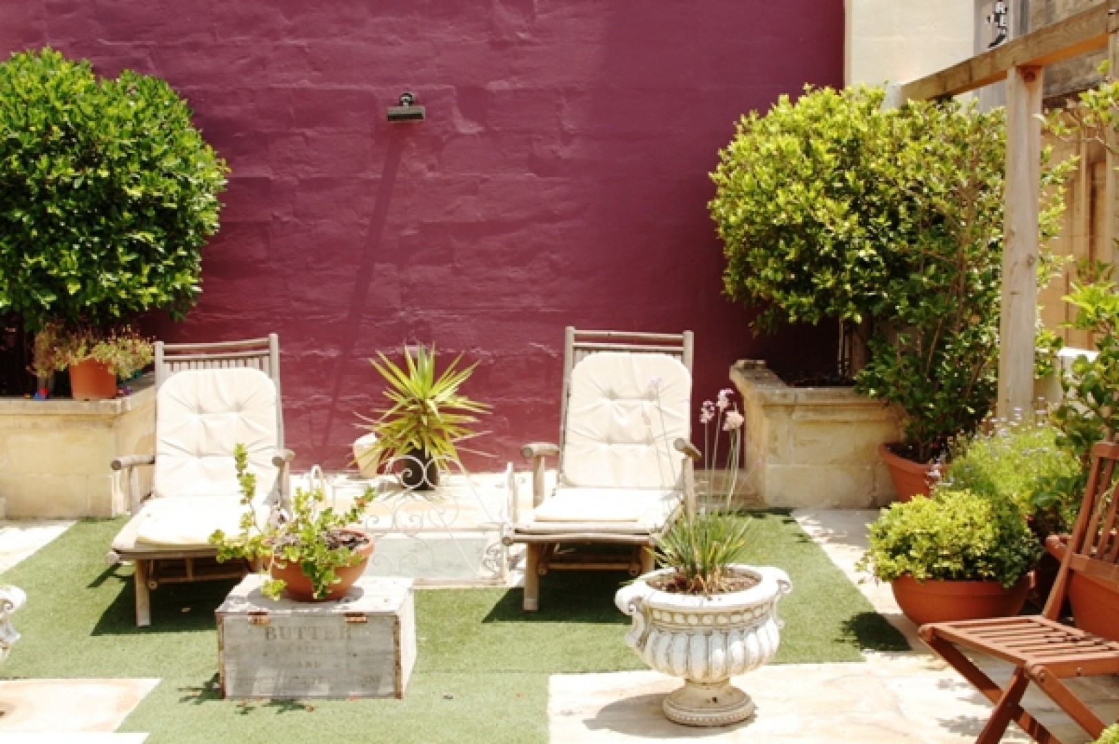 Bohemian Style Palazzo with a Roof Terrace