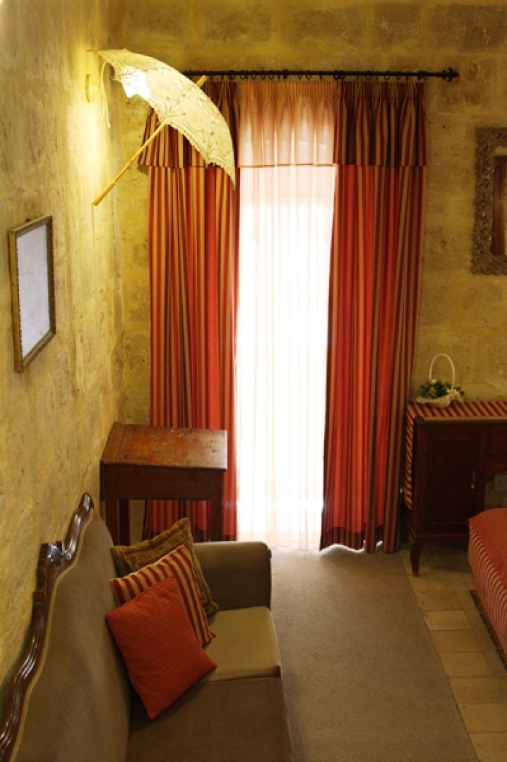 Bohemian Style Palazzo with a Roof Terrace