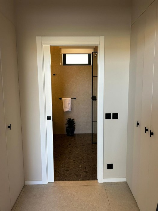 Villa with a Pool and Views