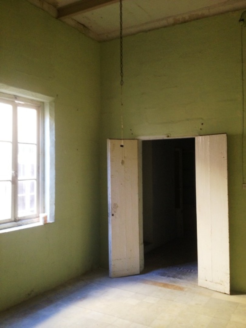 Unconverted Palazzo with a Roof Terrace