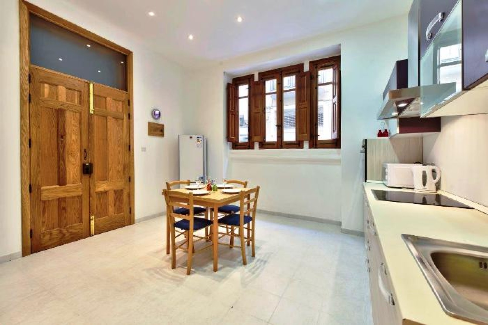 Ground Floor Apartment with a Backyard