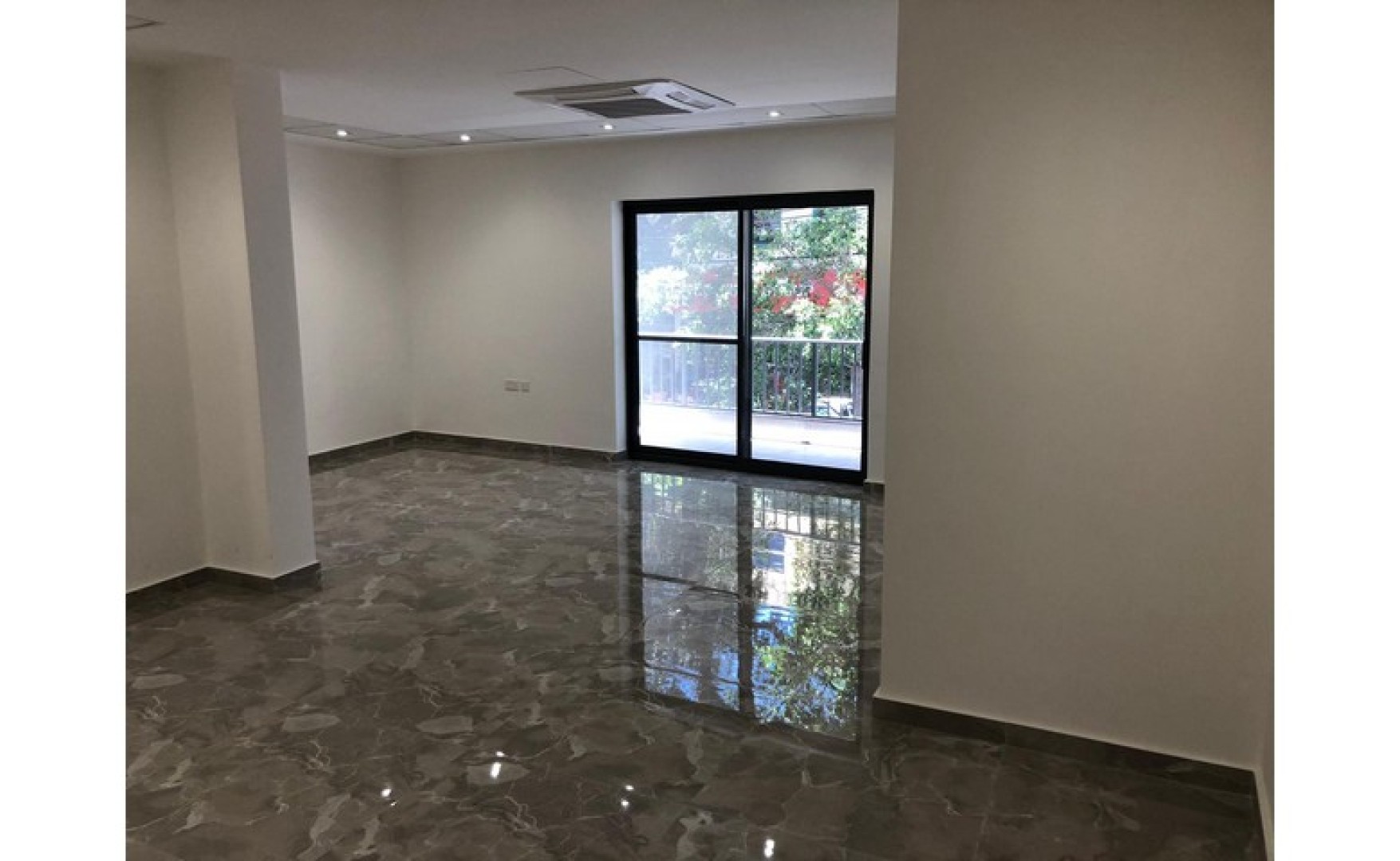 Ground Floor Office with Views