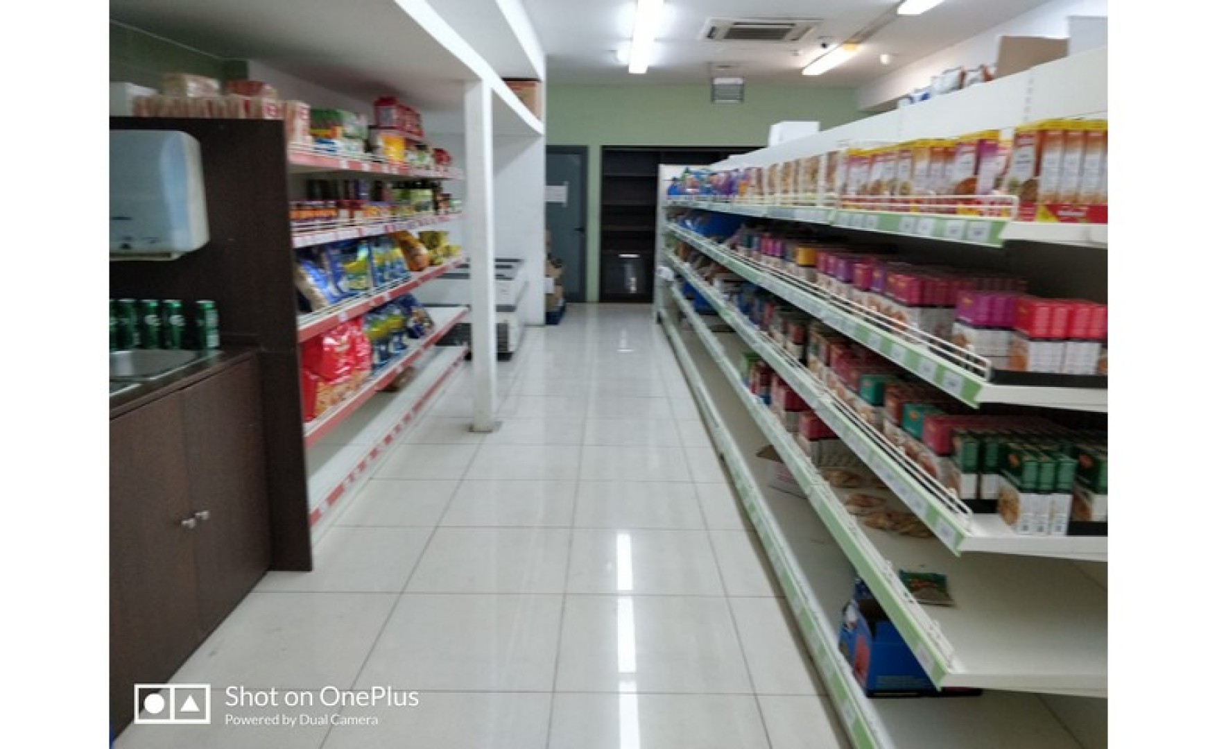 Malta real estate: Showroom/office/shop in Birkirkara for sale