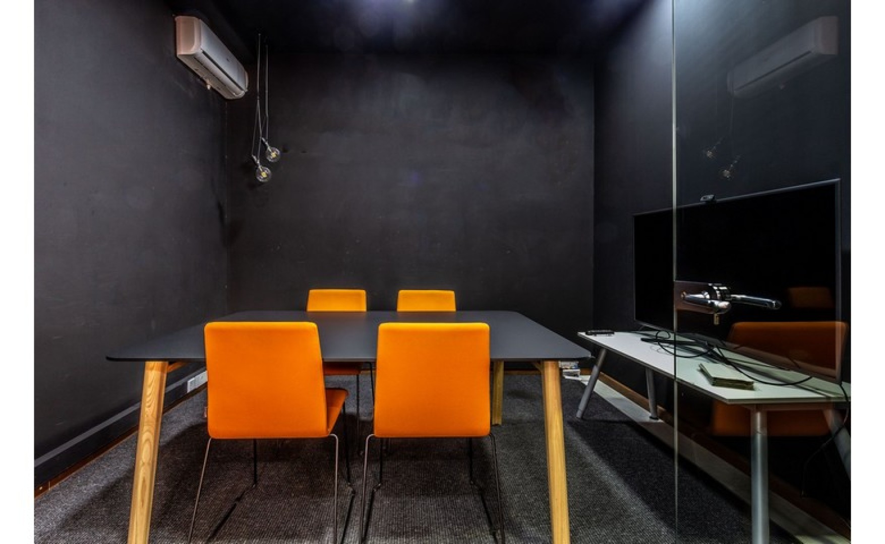 Ground Floor Office with a Backyard