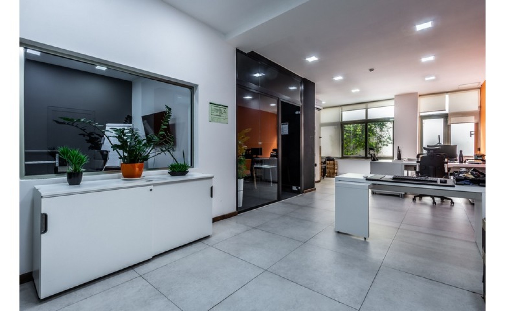 Ground Floor Office with a Backyard