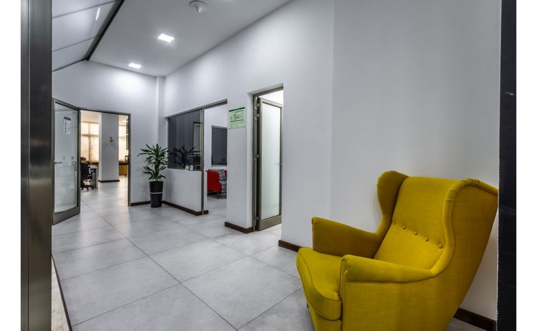 Ground Floor Office with a Backyard