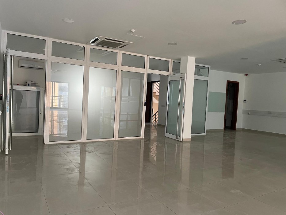 Office with Open Plan Layout