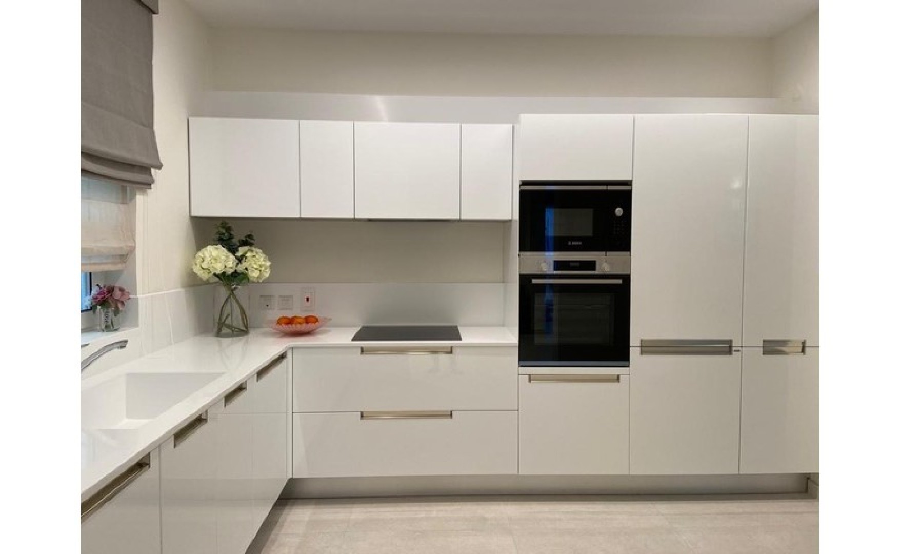 Modern Apartment with Sea Views