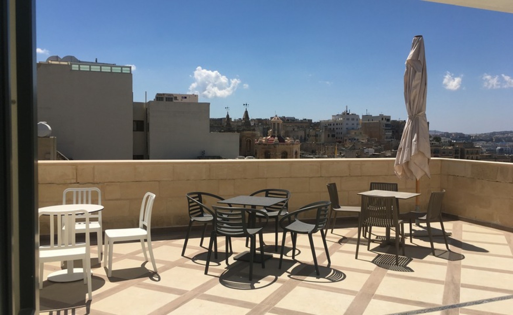 Office Space with a Roof Terrace