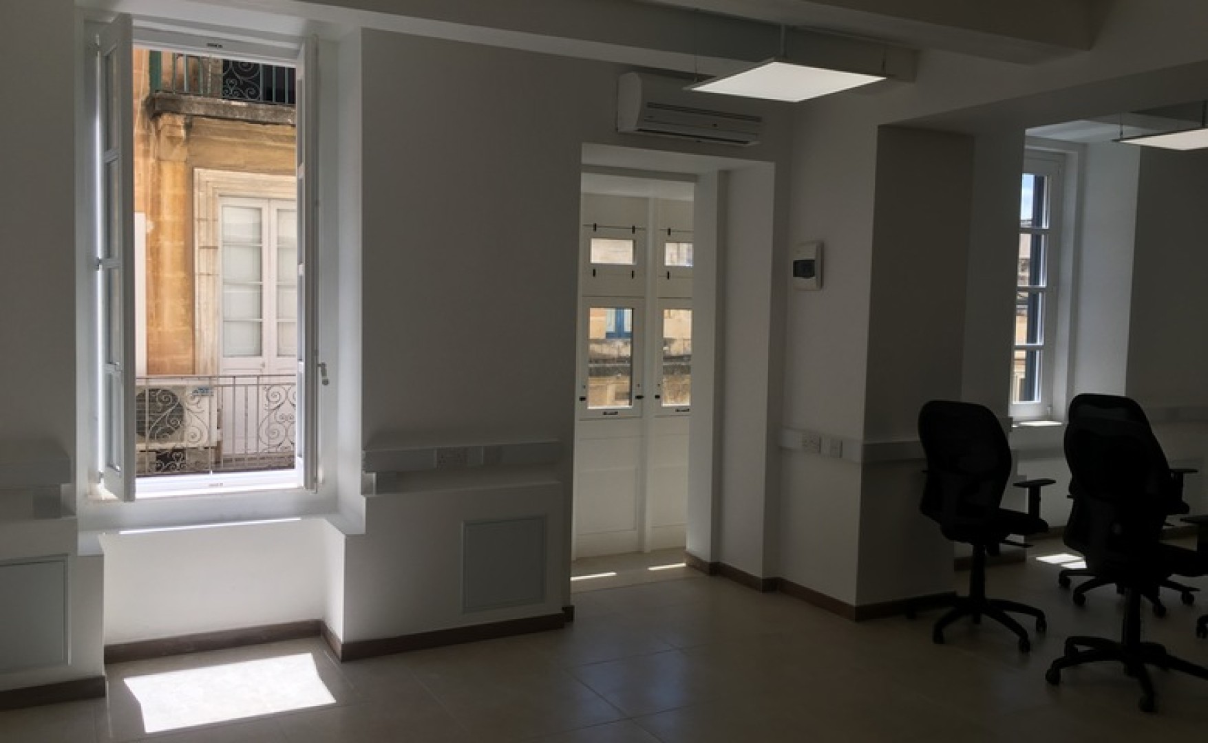 Office Space with a Roof Terrace