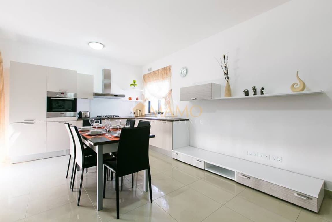 Newly finished 3 bedroom penthouse with spectacular country views ... - Country Penthouse Home Views