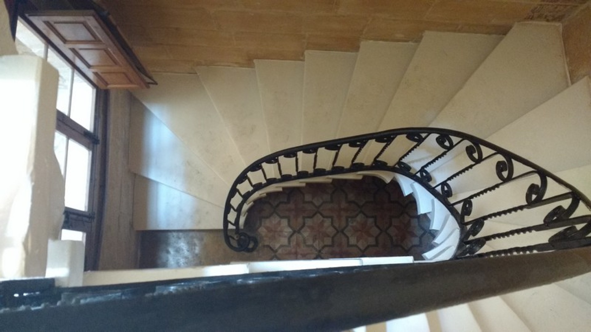 Restaurant with a Terrace