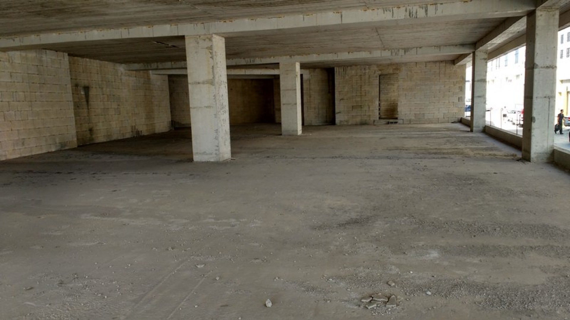 Business Centre with Parking