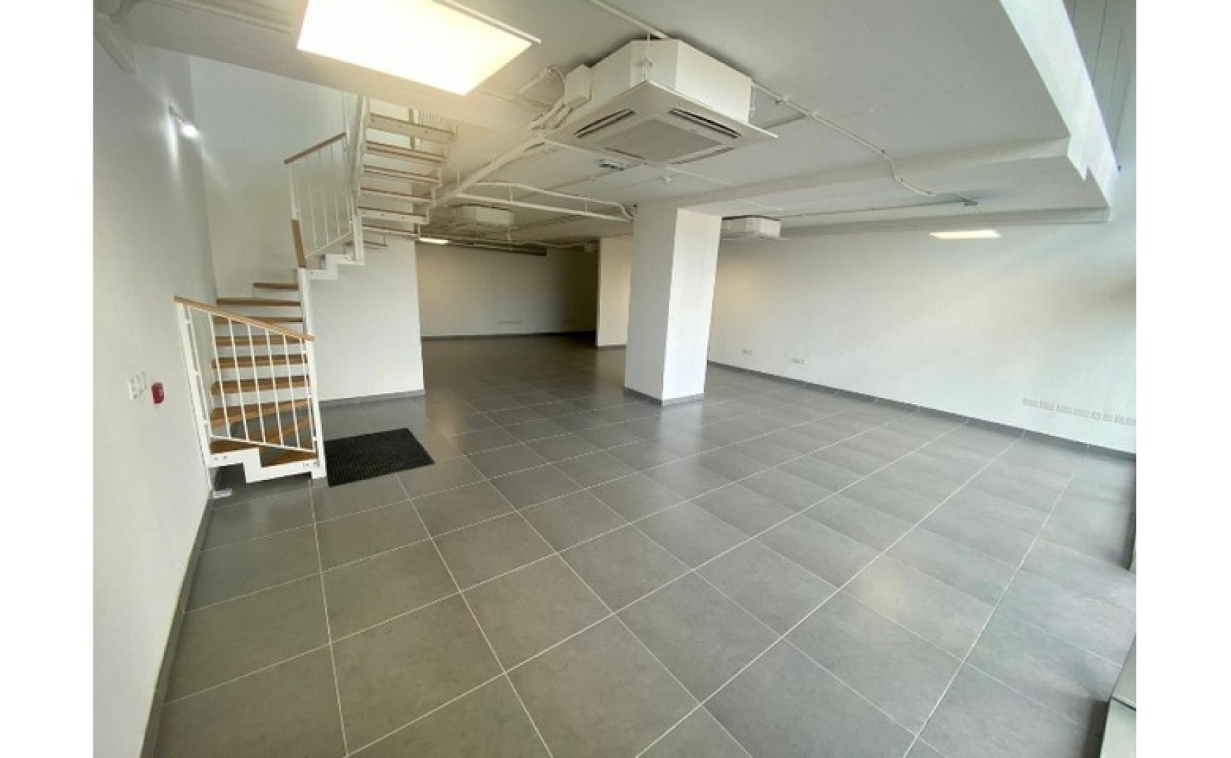 Ground Floor Shop on the Seafront