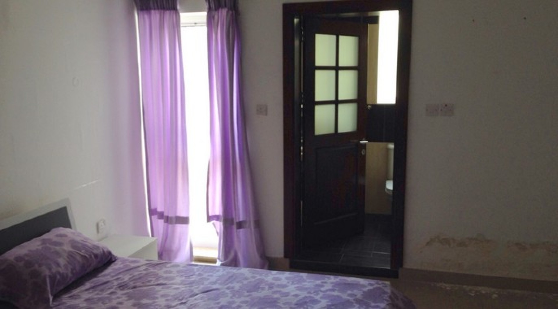 Maisonette with a Backyard