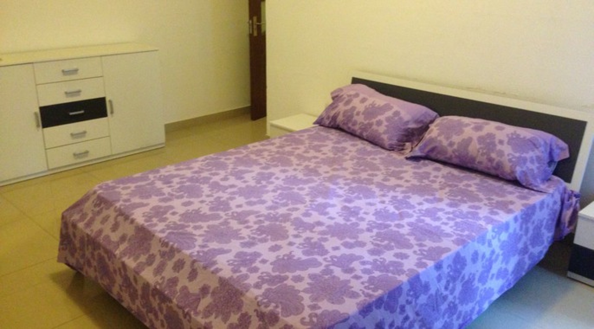 Maisonette with a Backyard