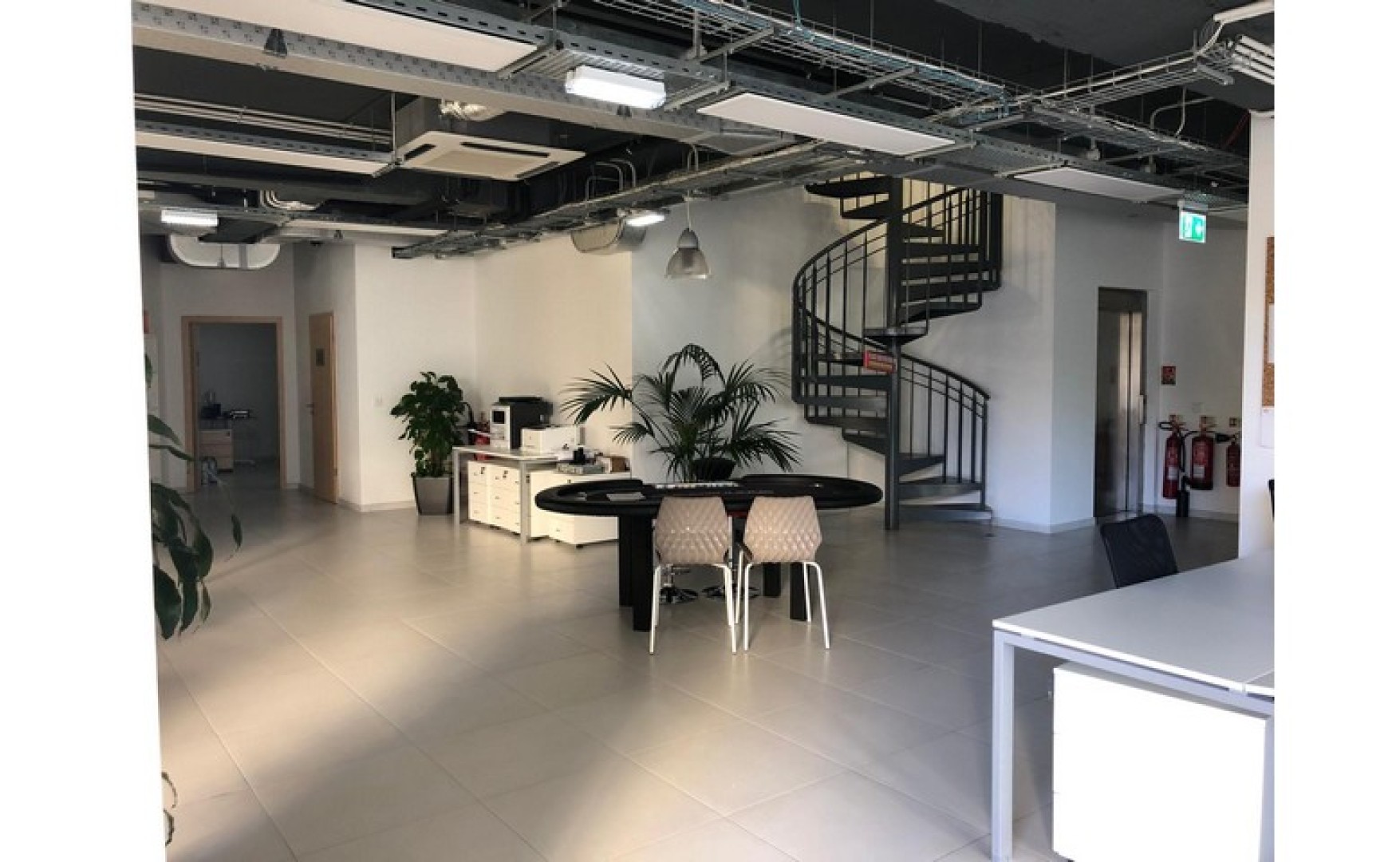 Modern Furnished Office