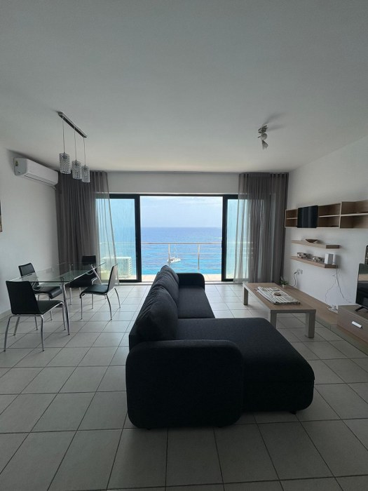 1-Bedroom Apartment with Stunning Sea Views in St. Julian's