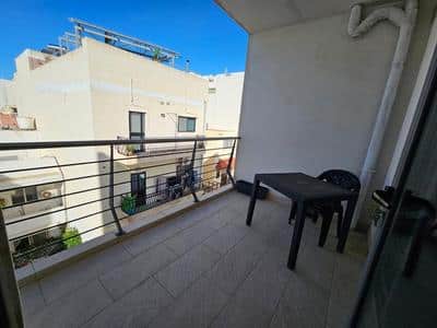 Apartment in In-Naxxar from Simonmamo.com – €1,650