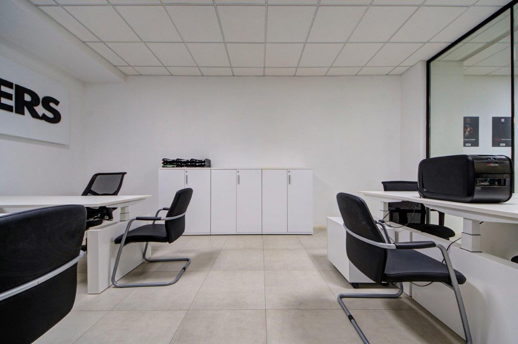 Modern Office with Parking