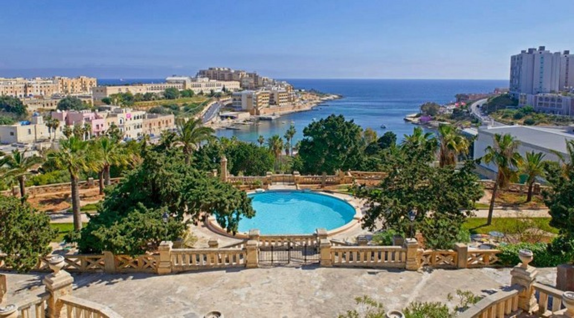 Luxury Palazzo with a Pool