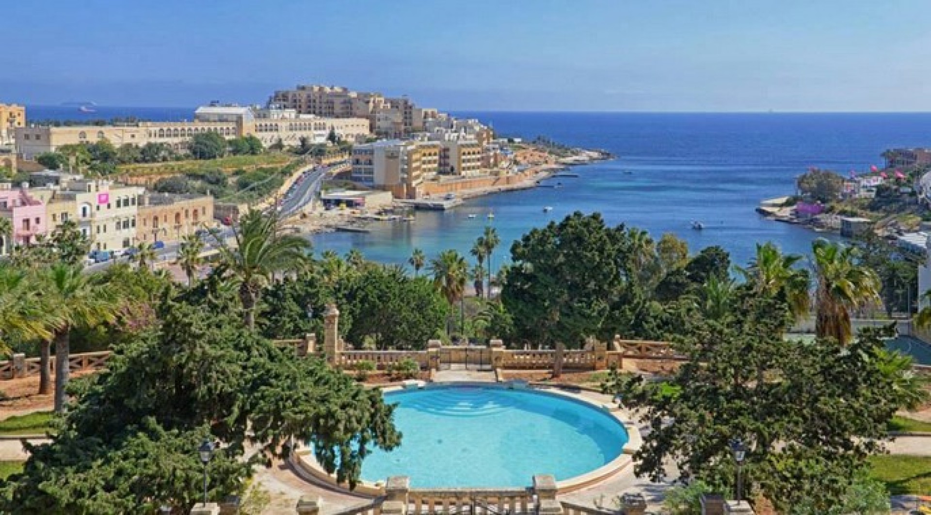 Luxury Palazzo with a Pool