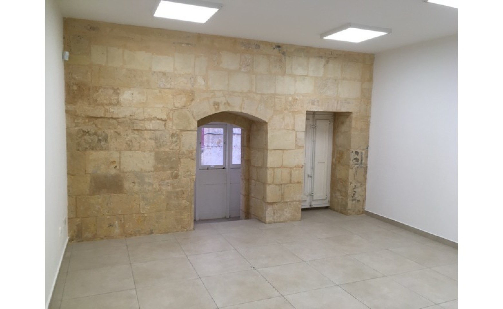 Palazzo with a Roof Terrace