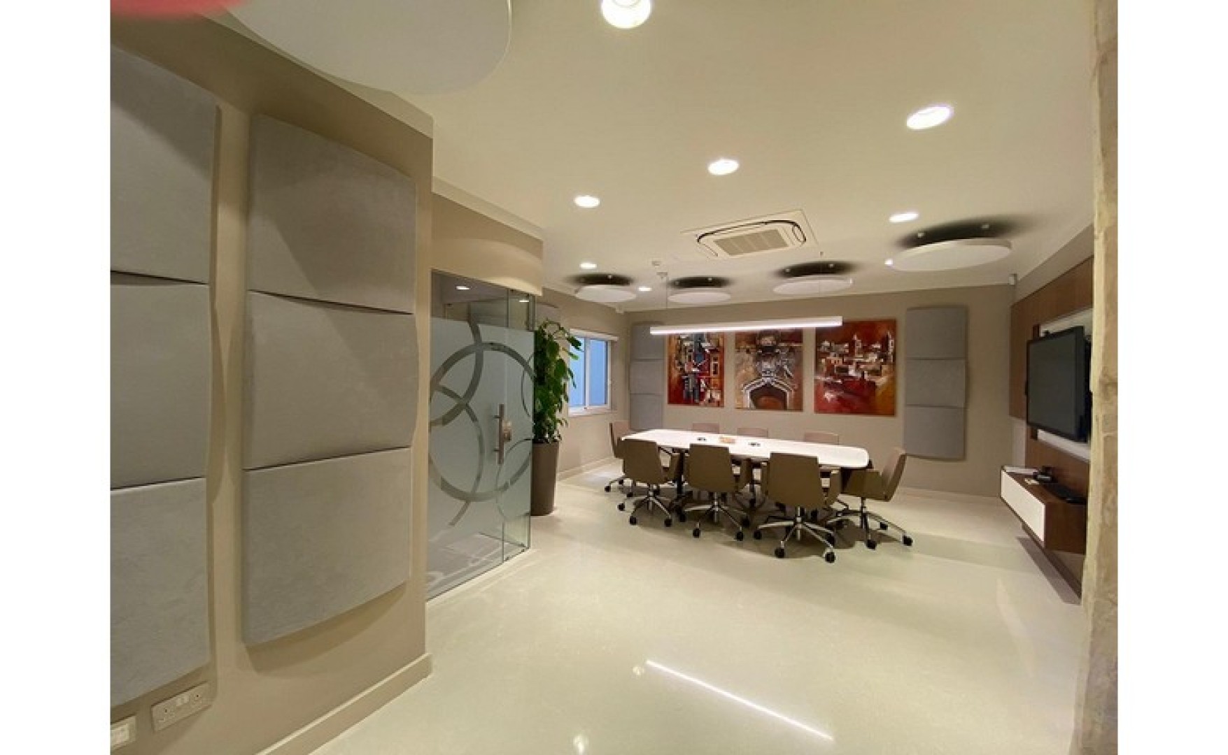 Palazzo with a Roof Terrace