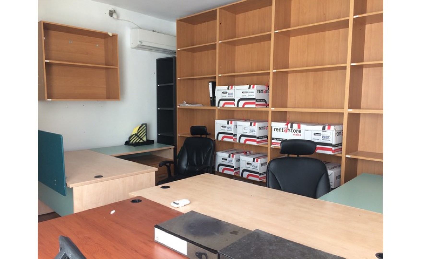 Office with a Roof Terrace