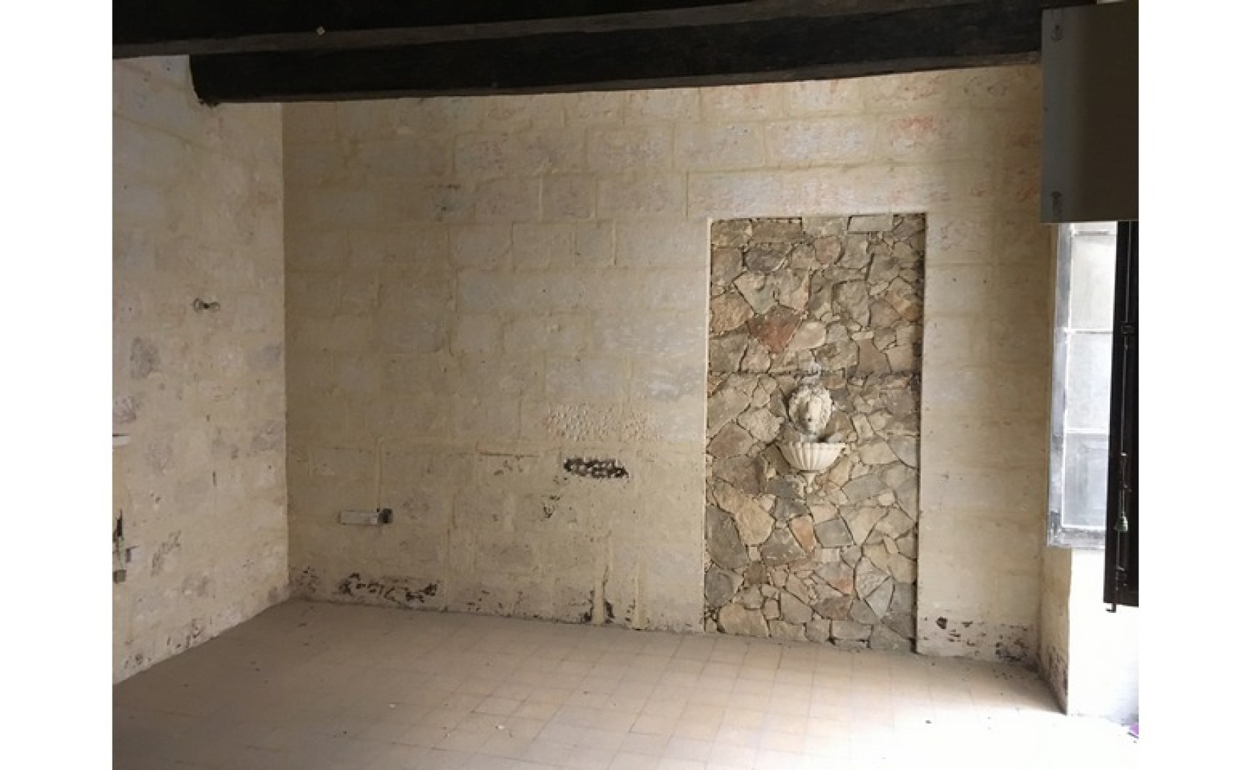 Block of Apartments with a Roof Terrace