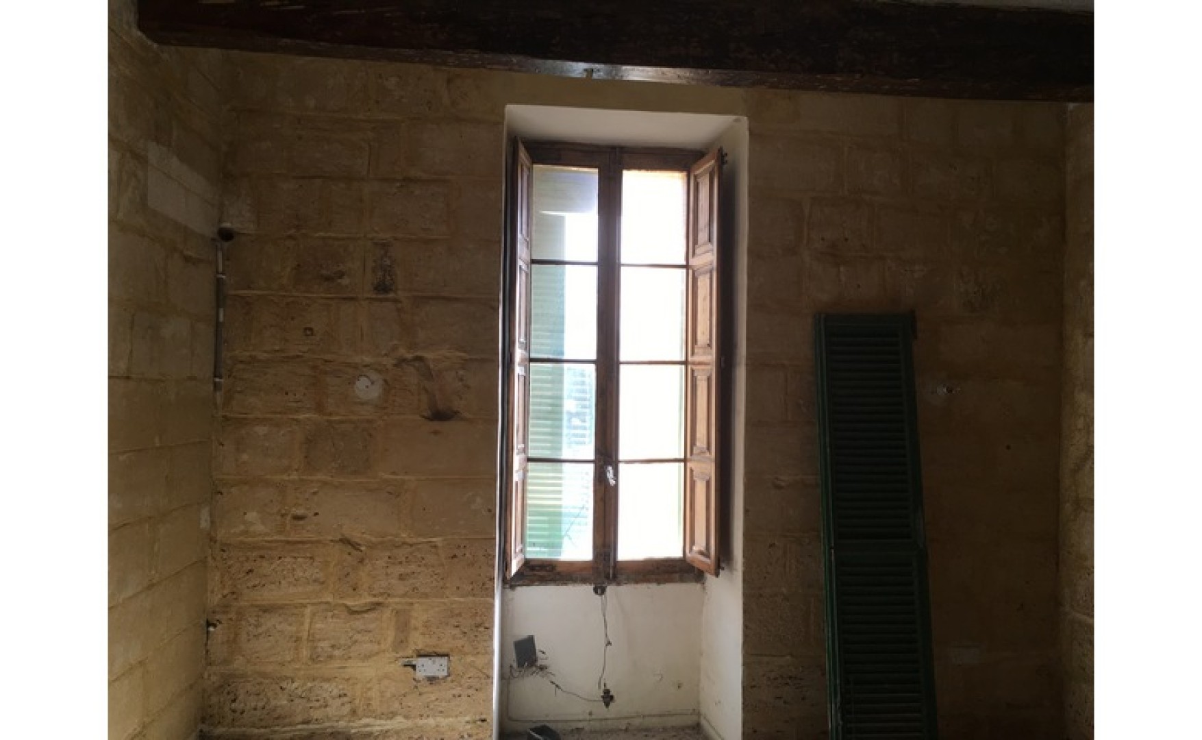 Block of Apartments with a Roof Terrace