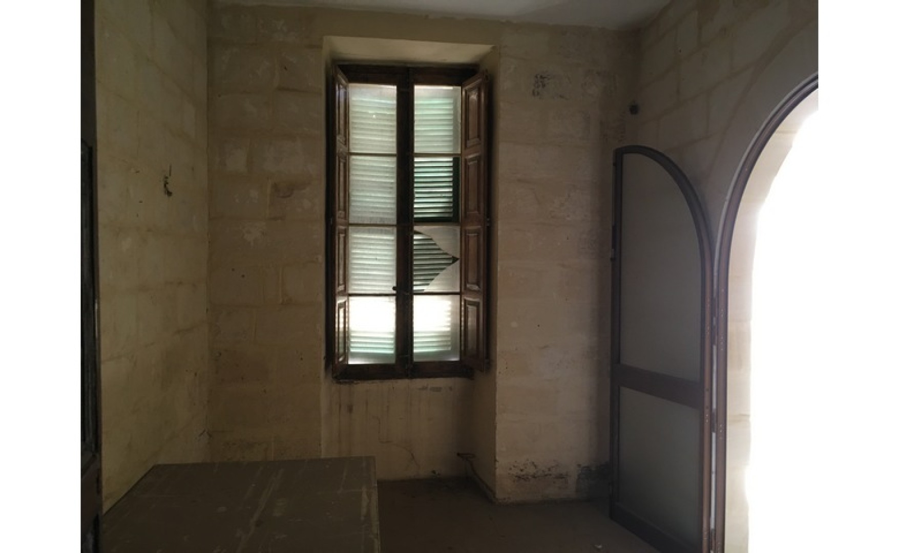Block of Apartments with a Roof Terrace
