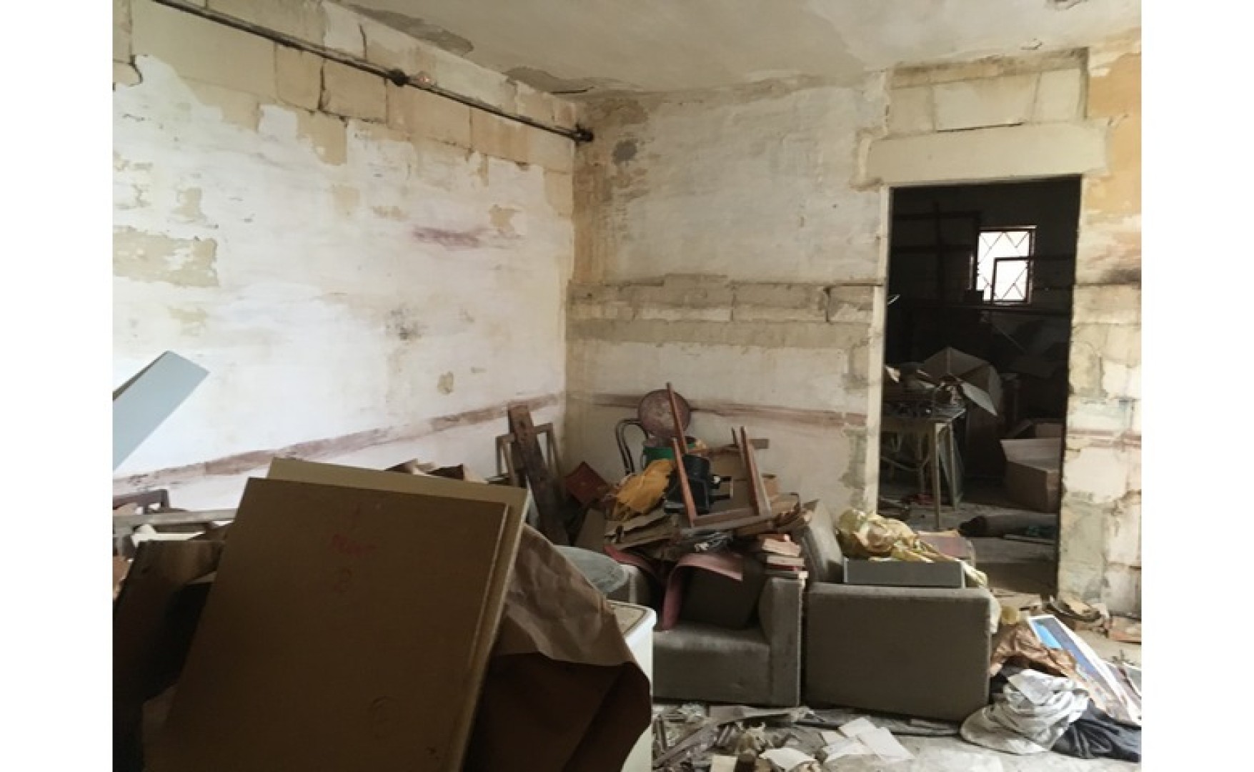 Block of Apartments with a Roof Terrace