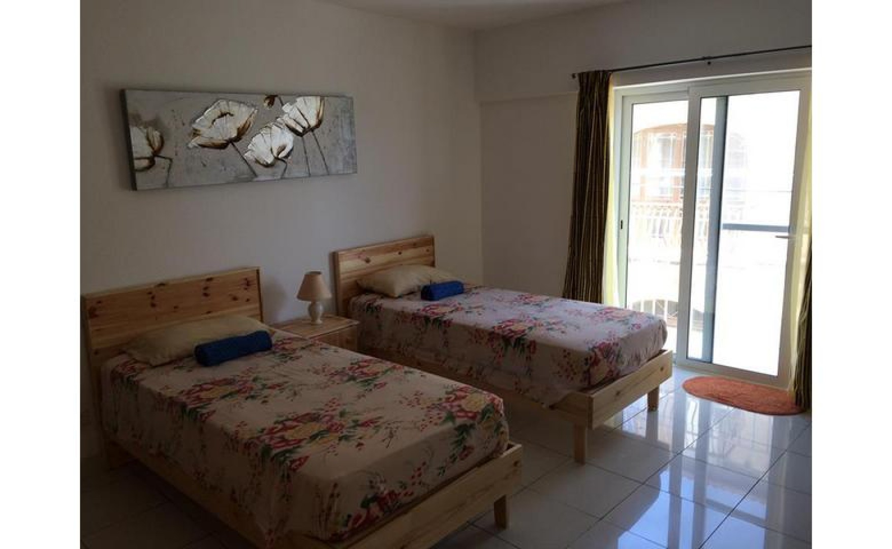 Modern 3-Bedroom Maisonette in Ghajnsielem with Scenic Views