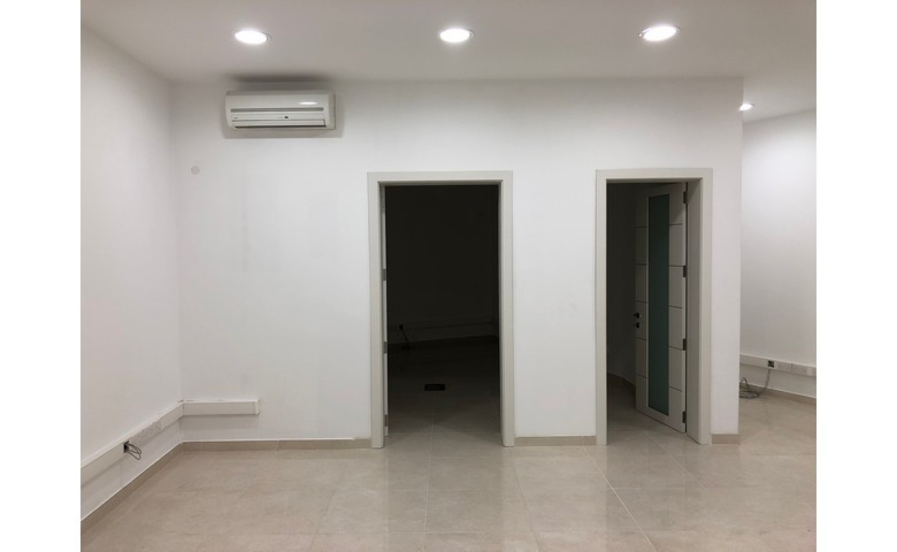 Office Space with a Roof Terrace