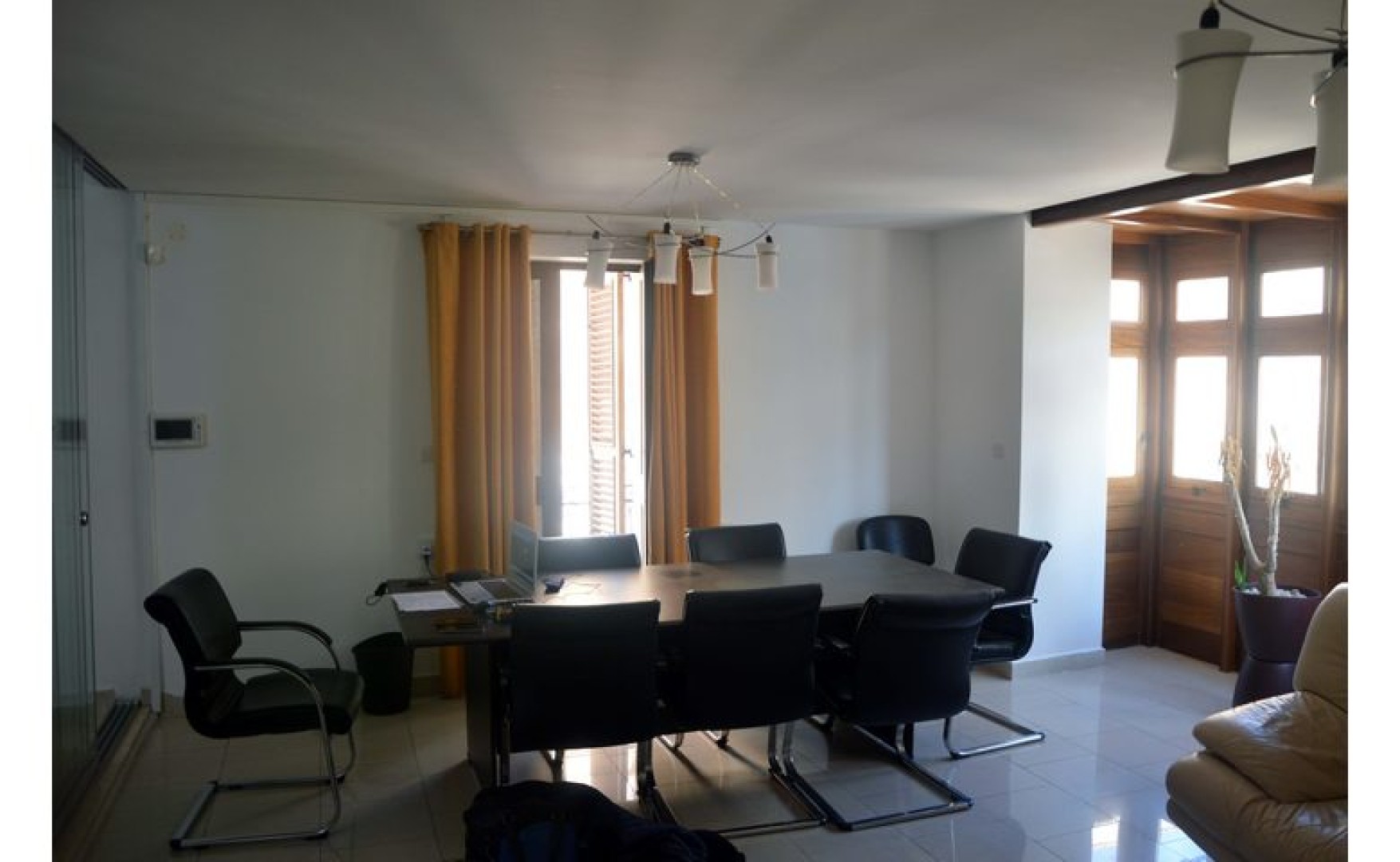 Office with a Roof Terrace