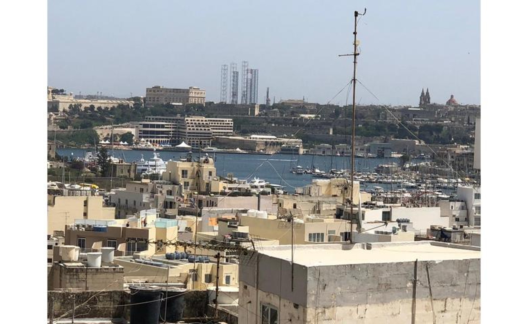 Flats for rent in Malta Gzira flat with 2 bedrooms Simon Mamo Real Estate in Malta, Gozo