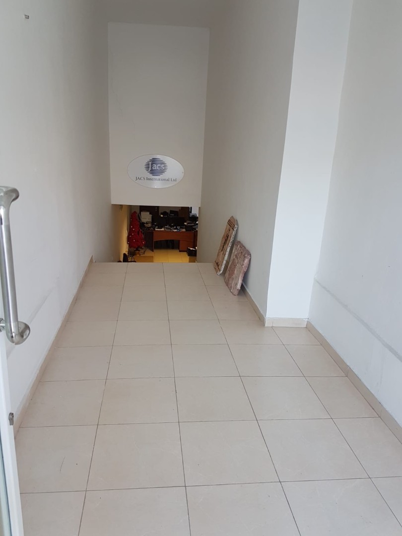 The office Malta: Office with Class 4B permit in Ta Xbiex for sale