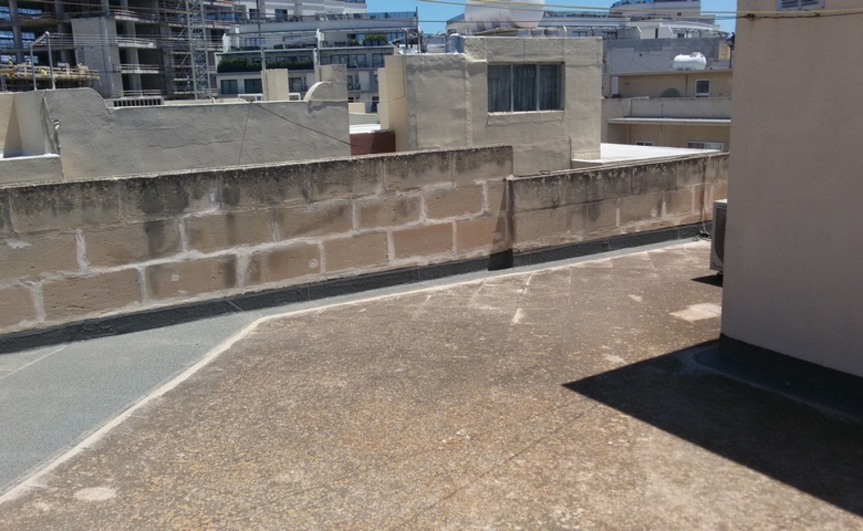 Maisonette with 2 Car Garage