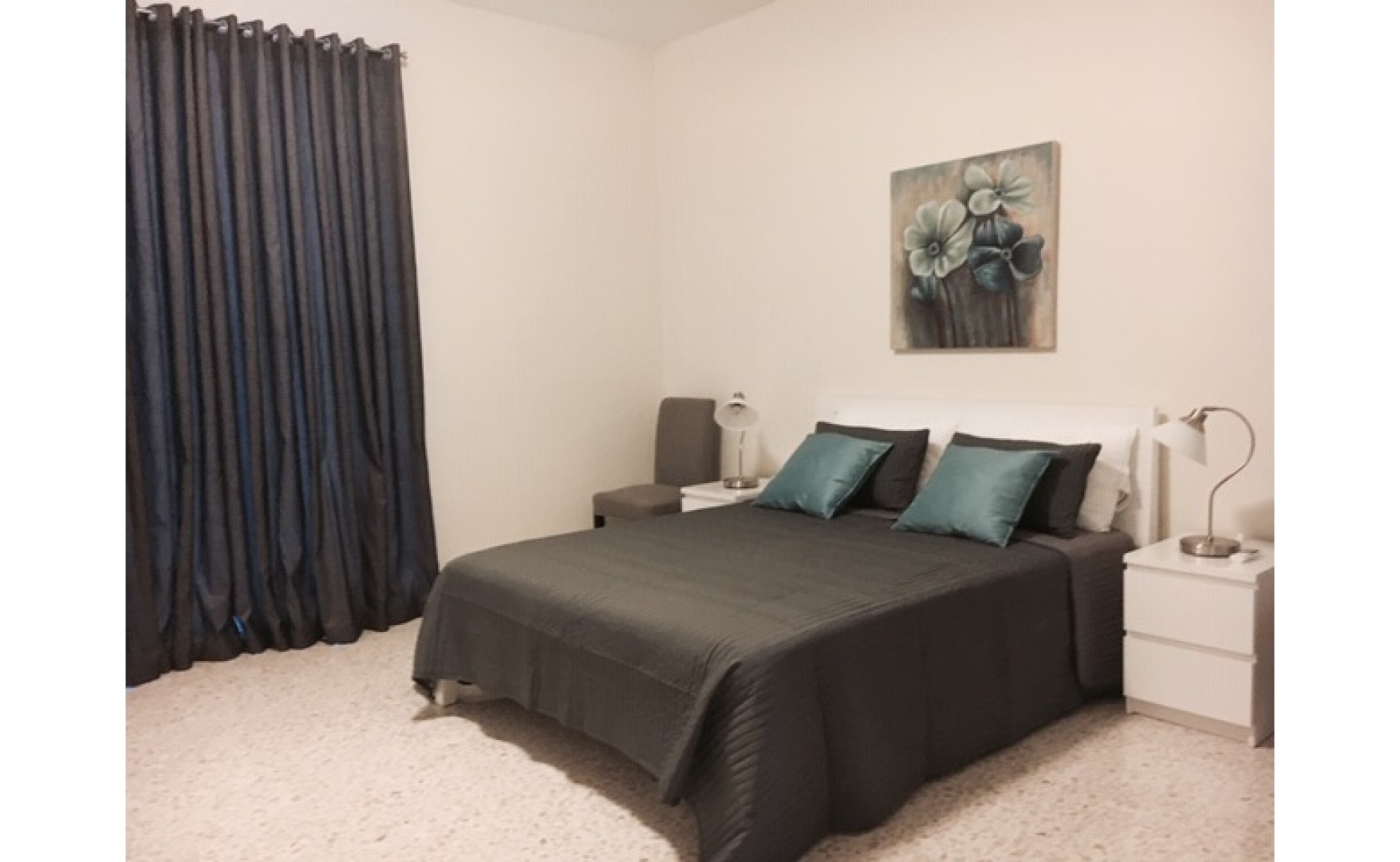 Maisonette with 2 Car Garage