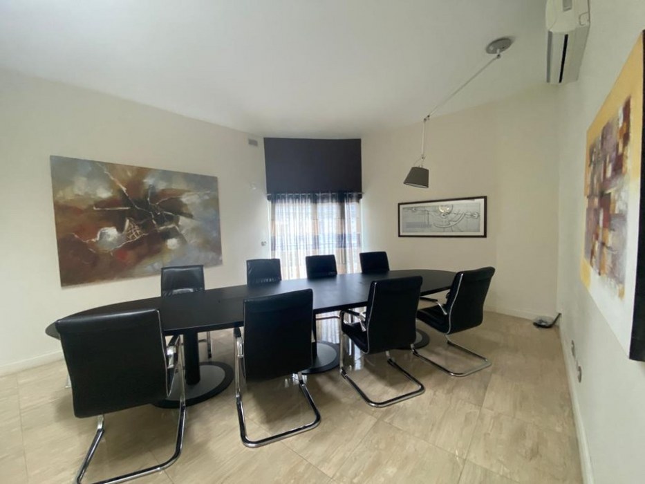 Furnished Office with a Roof Terrace