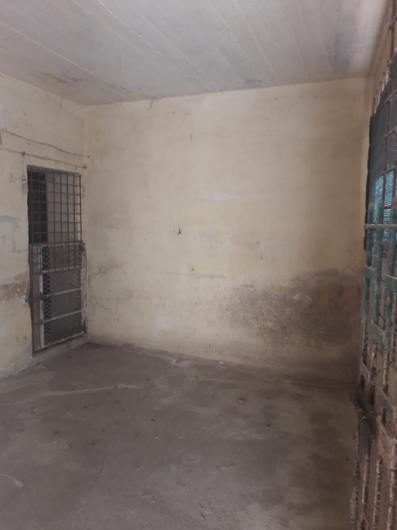 Farmhouse with a Garden