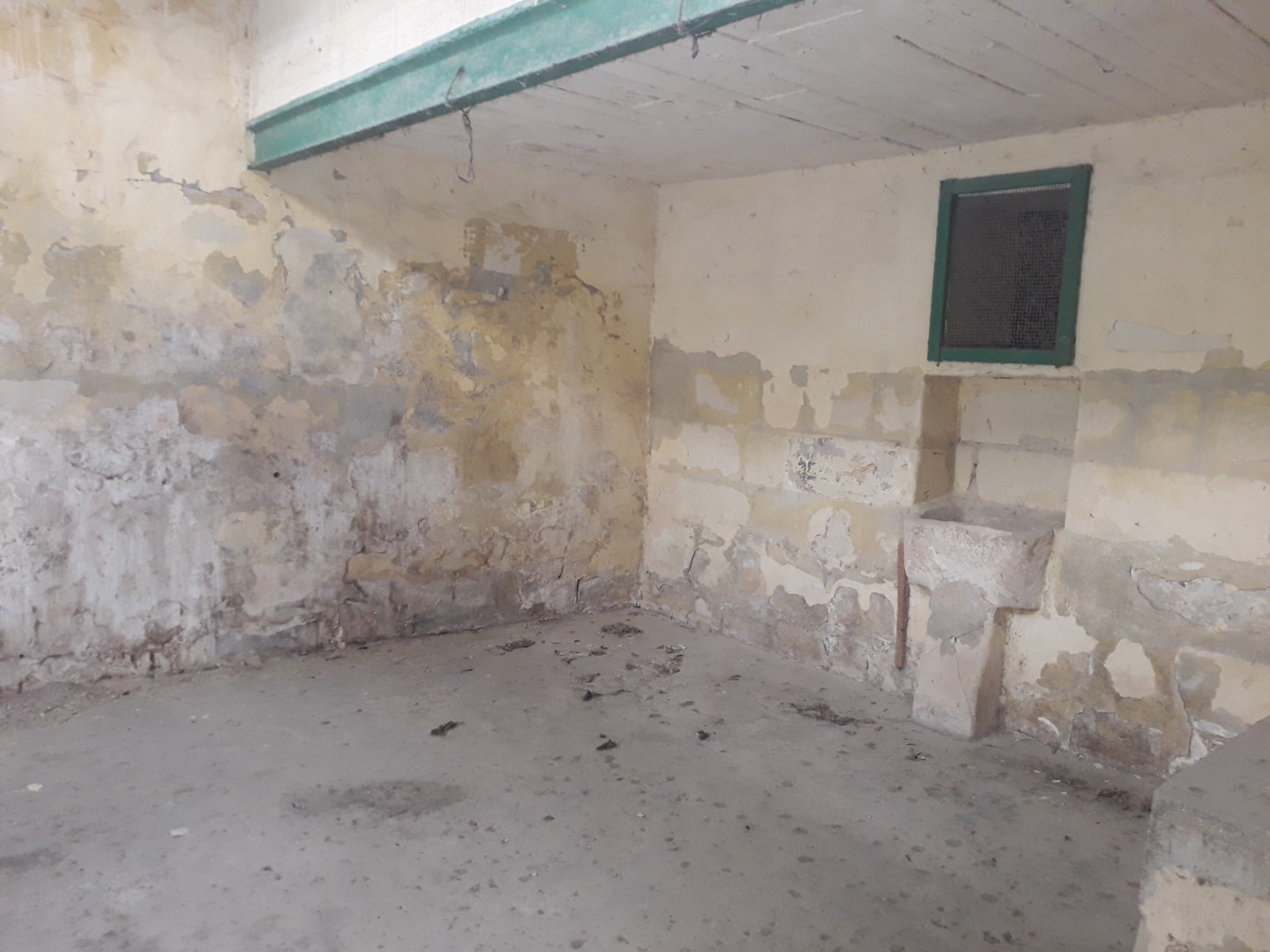 Farmhouse with a Garden