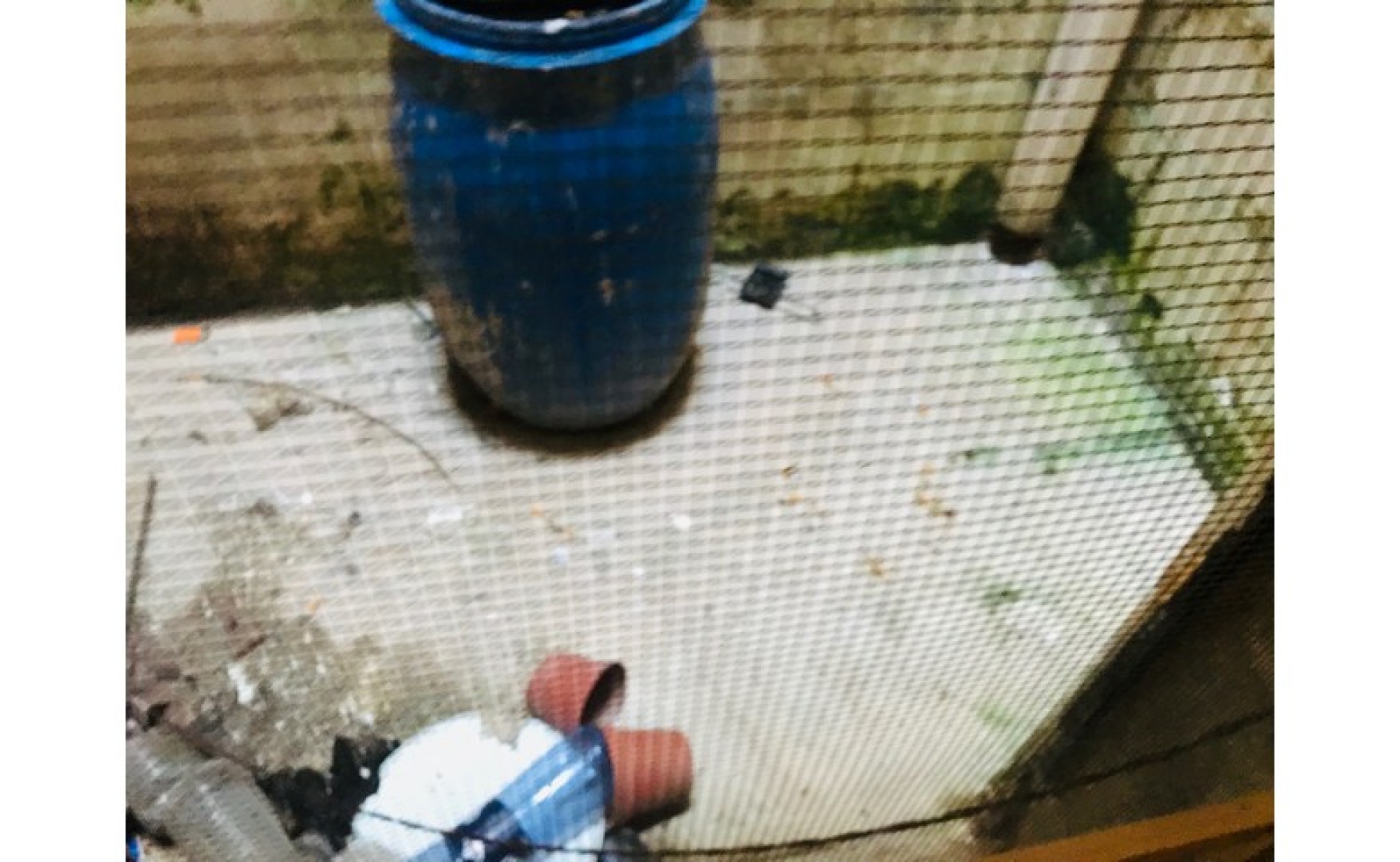 Real estate Malta: 60sqm garage / storage for rent in Bugibba