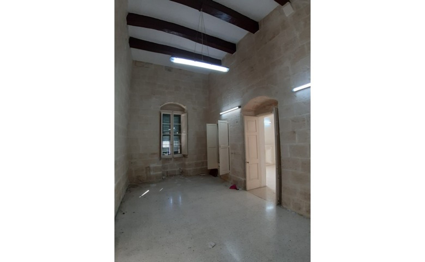 Palazzo with a Roof Terrace