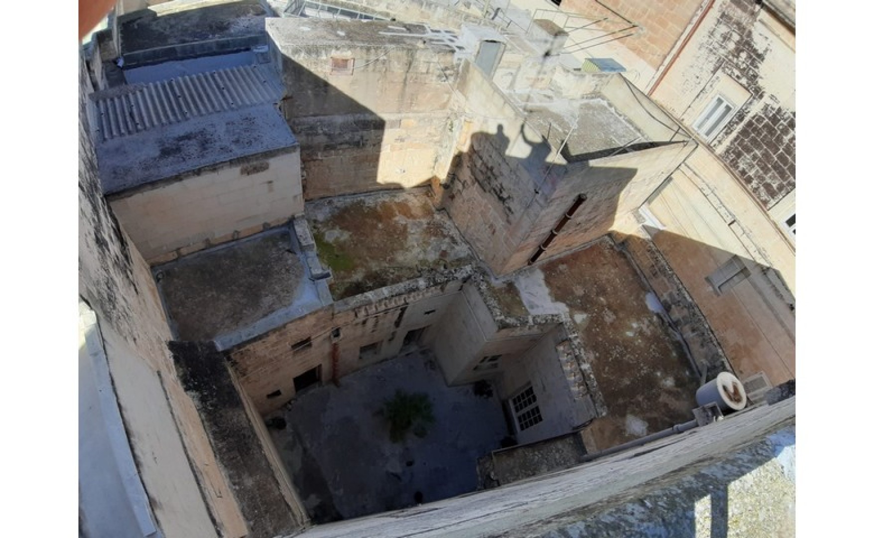 Palazzo with a Roof Terrace