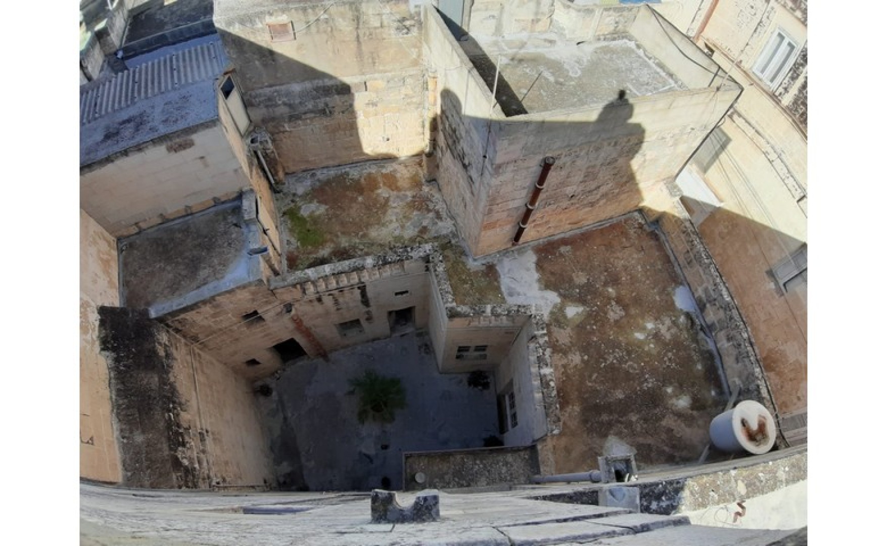 Palazzo with a Roof Terrace