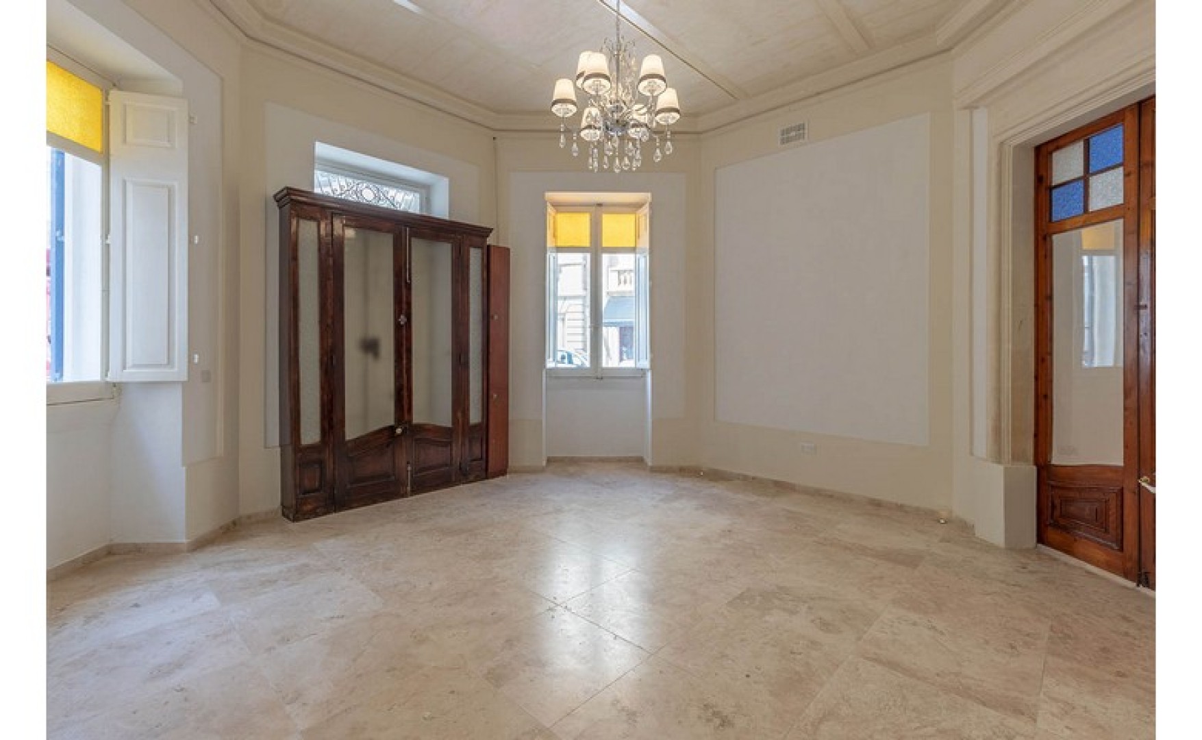 Office Space with a Roof Terrace